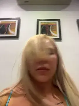 Stripchat Nude Webcam of Juuhschmitt