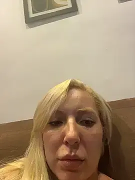 Stripchat Adult Webcams of Juuhschmitt