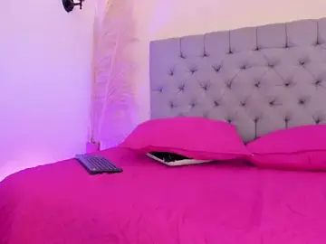Stripchat Best live sex cam show of Maite_Smith_