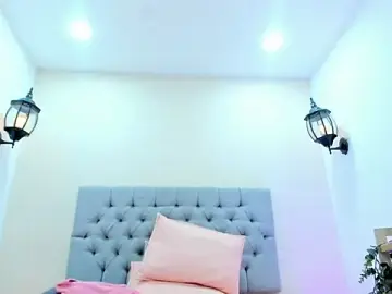 Stripchat Watch Live Sex Cams of Maite_Smith_