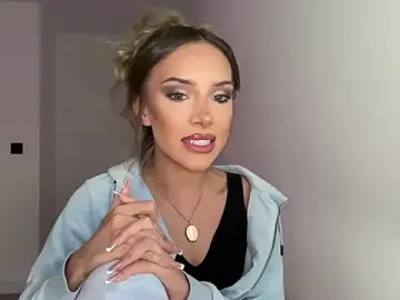 Stripchat Live Sex of ellabelle