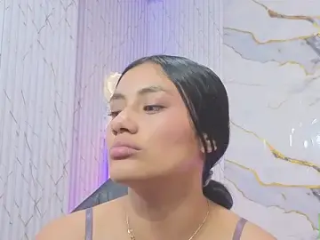 Stripchat Live Porn of PEACHY_TAY