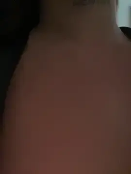 Stripchat Nude Webcam of Sweet_vicky_hot