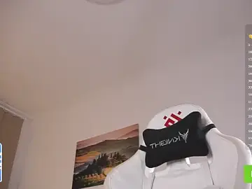 Stripchat Watch Live Sex Cams of Adeles_vibes