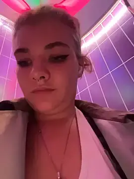 Stripchat Best live sex cam show of Holy_Tereza
