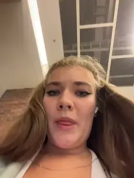Stripchat Best live sex cam show of Holy_Tereza