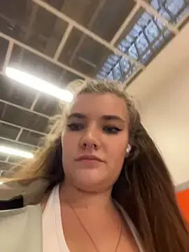 Stripchat Free Live Porn of Holy_Tereza