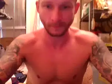Stripchat Watch Live Sex Cams of KingClouded
