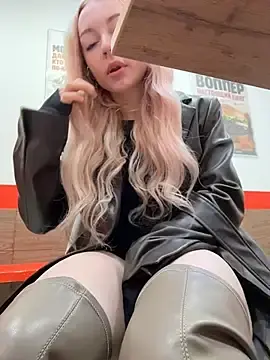Stripchat Free Live Porn of melissa_grr
