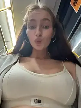 Stripchat Adult Video Chat of -missbehaving-
