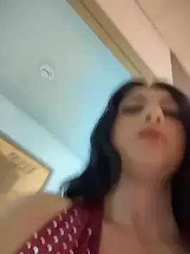 Stripchat Sex Cam of BadLilAngelXXX
