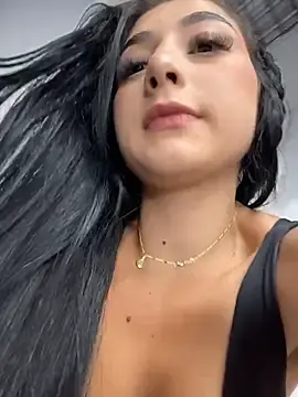 Stripchat Watch Live Sex Cams of BadLilAngelXXX