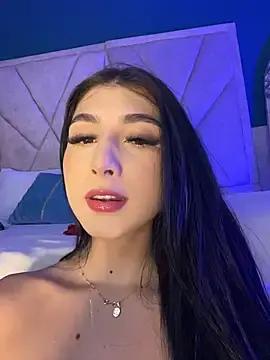 Stripchat Live Sex Cam of BadLilAngelXXX