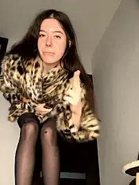 Stripchat Nude Webcam of Kimi_Ass