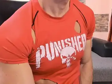 Stripchat Sex Chat of HotHunkTrainer