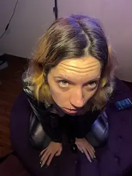 Stripchat Best Webcam of Rabit_Snake