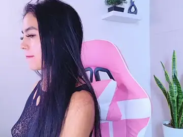 Stripchat Adult Webcams of Your_Ariana