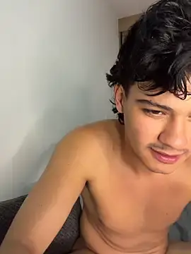 Stripchat Free Live Porn of AndresXXXSHOWS
