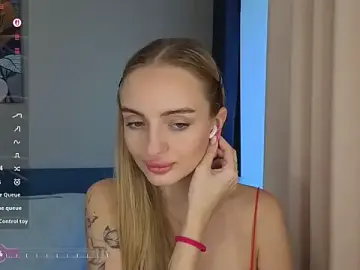 Stripchat Live Sex Cam of A_delina