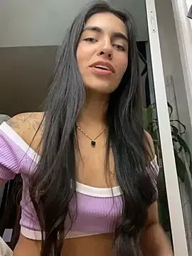 Stripchat Nude Webcam of DaphneUwu
