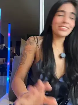Stripchat Live Porn of DaphneUwu