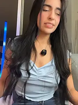 Stripchat Sex Cam of DaphneUwu