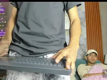 Stripchat Live Sex Cam of VERY_HOT_GUYS
