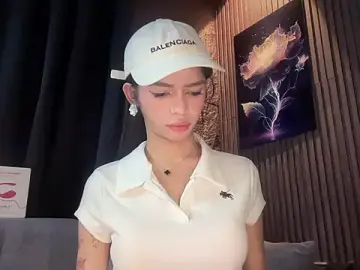 Stripchat Live Porn of xTransQueenx