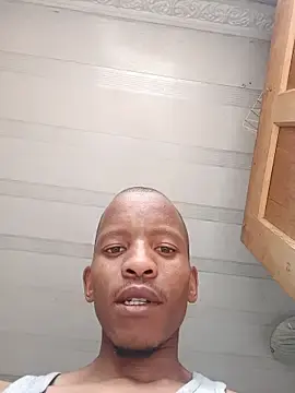 Stripchat Live Porn of MUHDIC