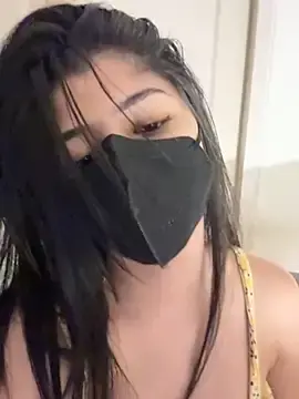 Stripchat Adult Video Chat of sarakashmir5