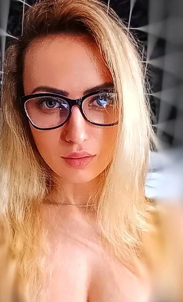 ElaraJons