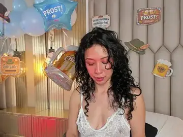 Stripchat Sex Chat of LuisaMarquez