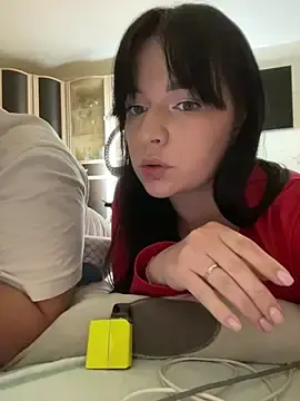 Stripchat Sex Cam of Poly_Nick
