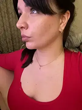 Stripchat Adult Webcam of Poly_Nick