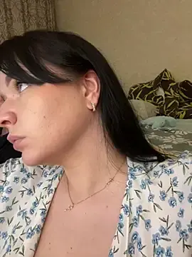 Stripchat Live Sex Cam of Poly_Nick