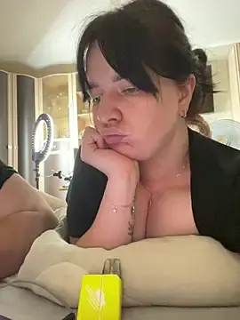 Stripchat Live Sex Cam of Poly_Nick