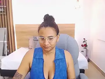Stripchat Free Porn Cam of alexa_forbes_