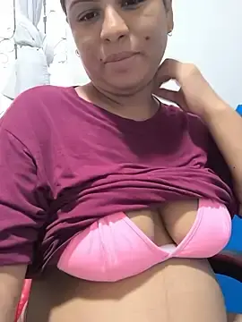 Stripchat Live Sex Cam of Francesca_ferrari