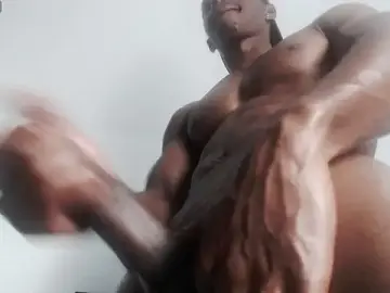 Stripchat Live Porn of drake_brwon_23