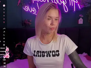 Stripchat Sex Cam of AmoreLune