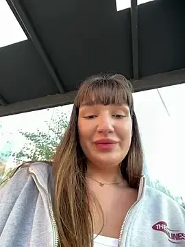 Stripchat Free Porn Cam of Sophie_Avory