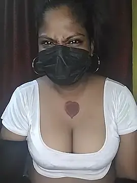 Stripchat Nude Webcam of Tamil_Kanmani