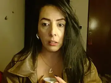 Stripchat Free Porn Cam of ella_peck