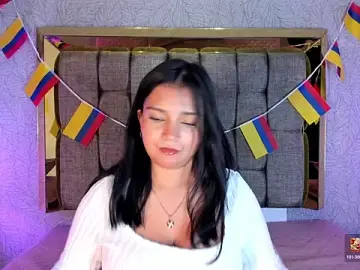 Stripchat Nude Webcam of Candys_victoria