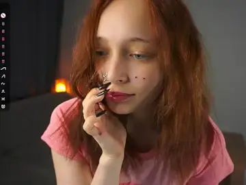Stripchat Free Live Porn of JeaneneKeats