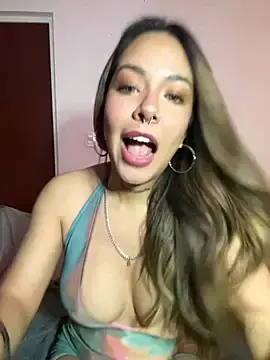 Stripchat Sex Cam of LilEuphoria