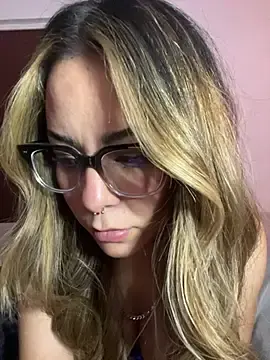 Stripchat Nude Webcam of LilEuphoria