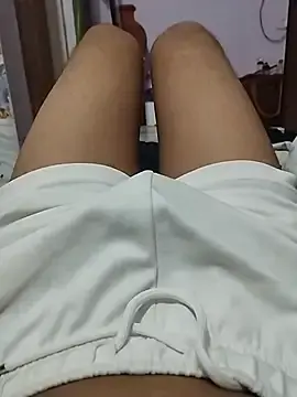 Stripchat Sex Cam of yummy-cock