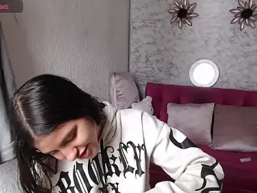 Stripchat Sex Cam of Evagirl69