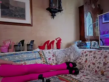 Stripchat Live Sex of Ara-Trans